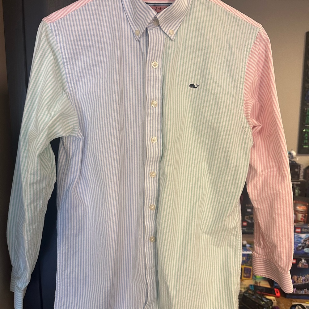 Vineyard Vines by Shep & Ian Whale Pastel Striped Button Down Shirt Boys Size L
